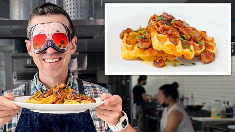 bobby flay mini waffle pan
