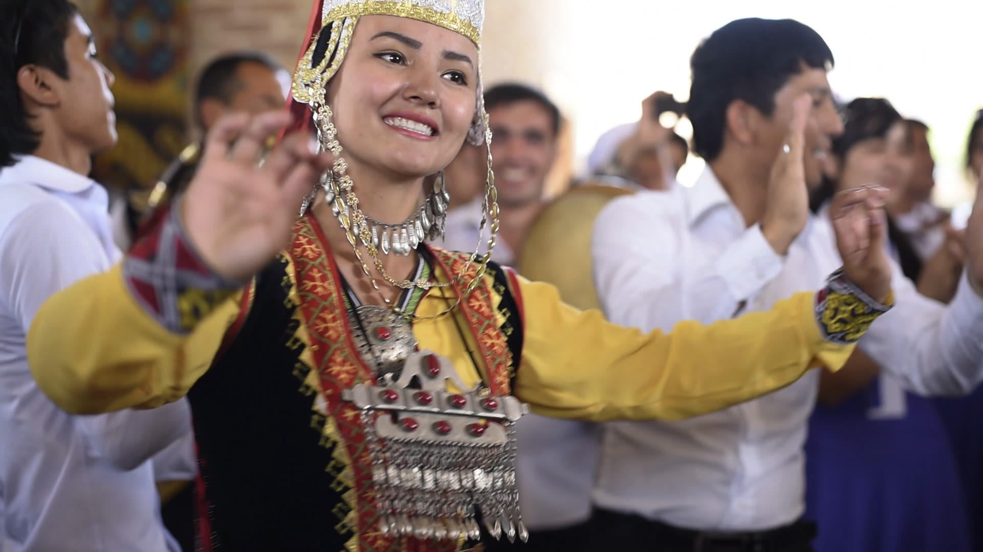 Watch Uzbekistan Uncovered Life Along The Ancient Silk Road Conde Nast Traveler