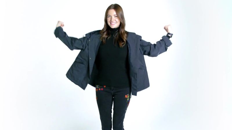 What To Wear On A Flight According To Our Editors Conde Nast Traveler