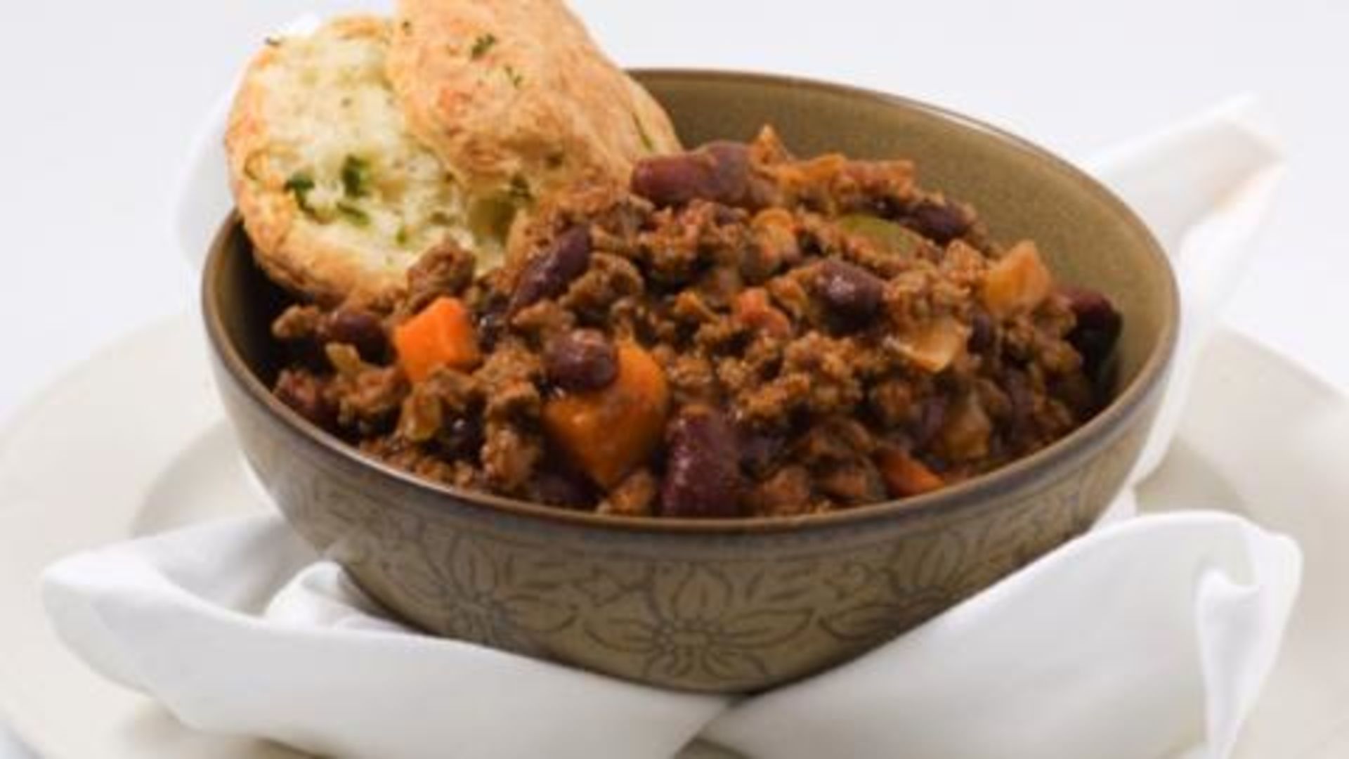 Watch How to Make Texan Chili con Carne, Part 2 Around the World in