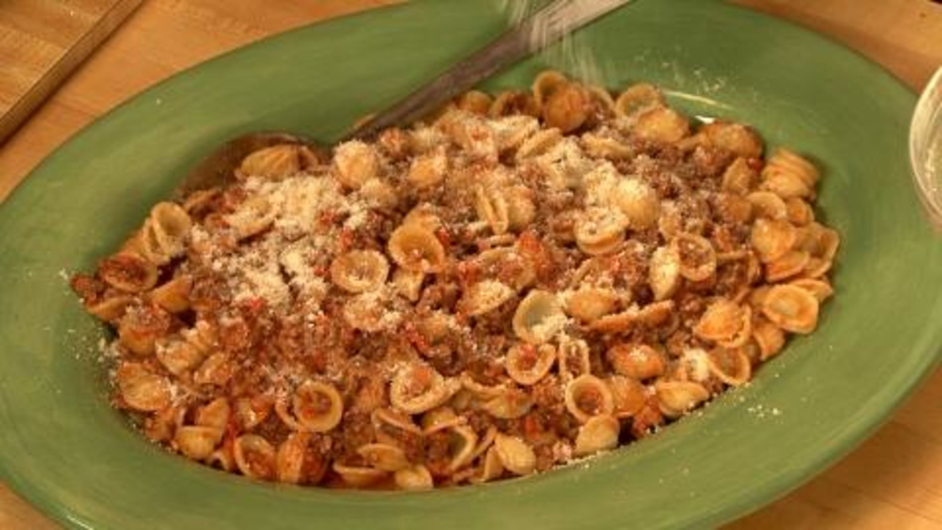 Watch How to Make Italian Pasta Bolognese, Part 2 Around the World in