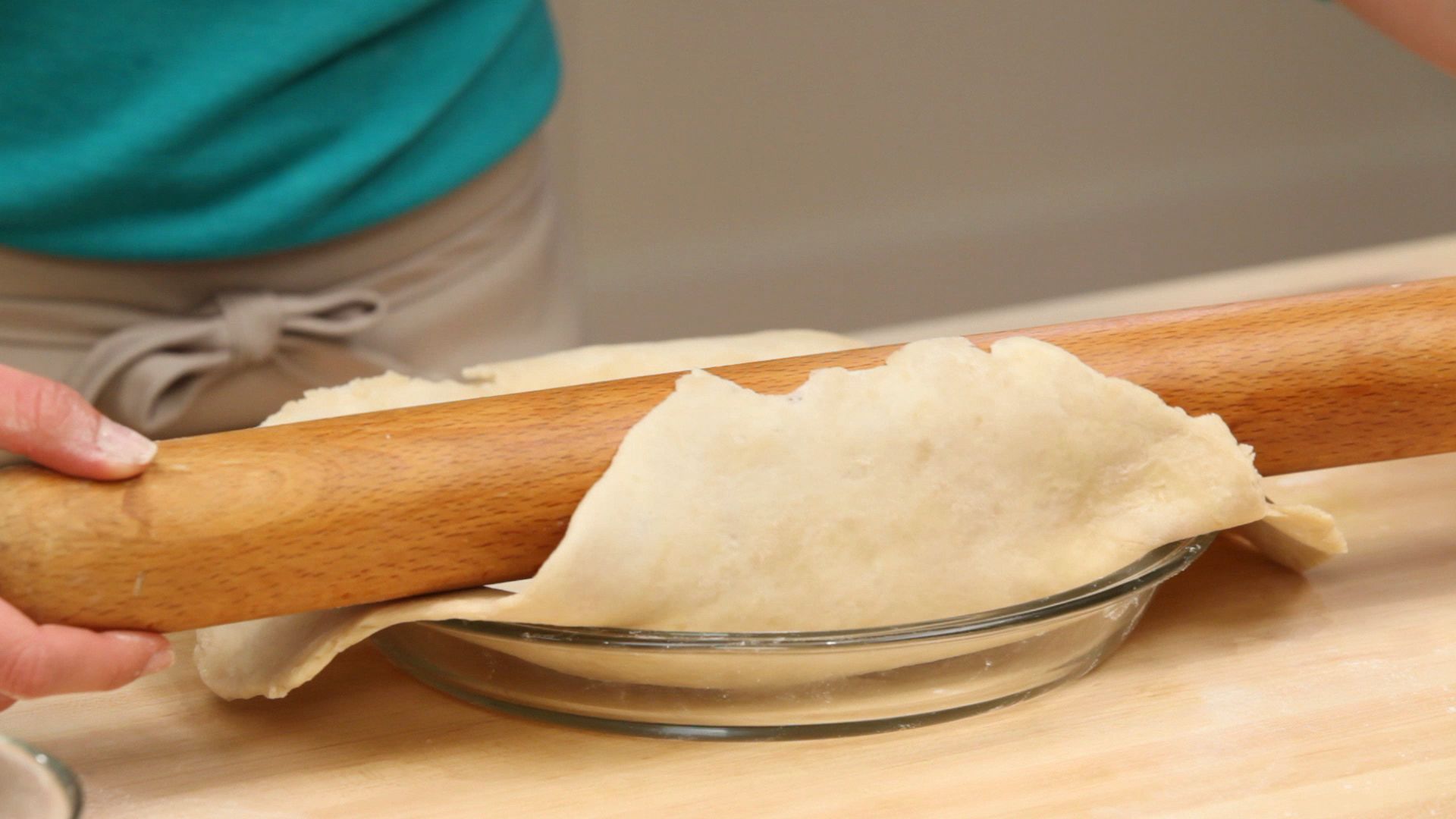 Watch How to Roll Out and Transfer Pie Dough Epicurious Essentials