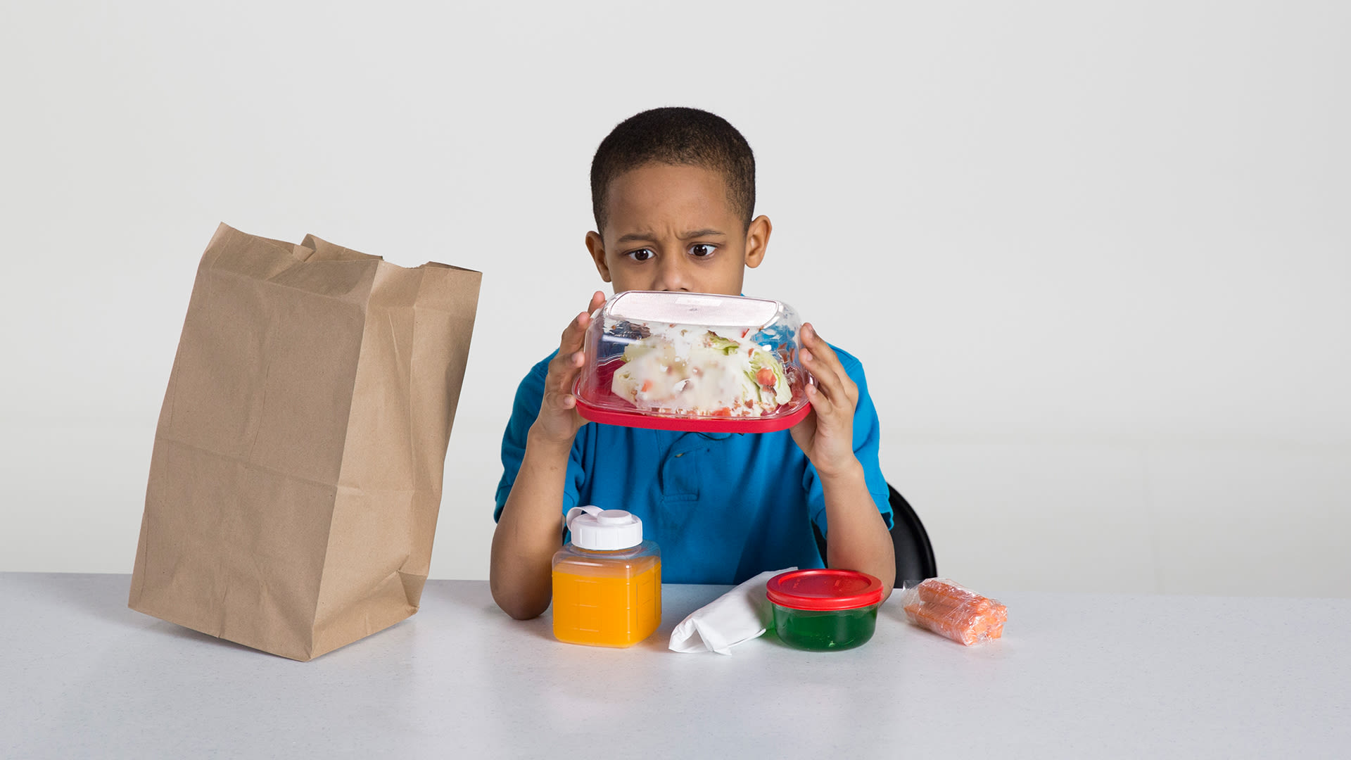 Watch Kids Try Brown Bag Lunches from 1900 to 2000 | Kids Try | Epicurious