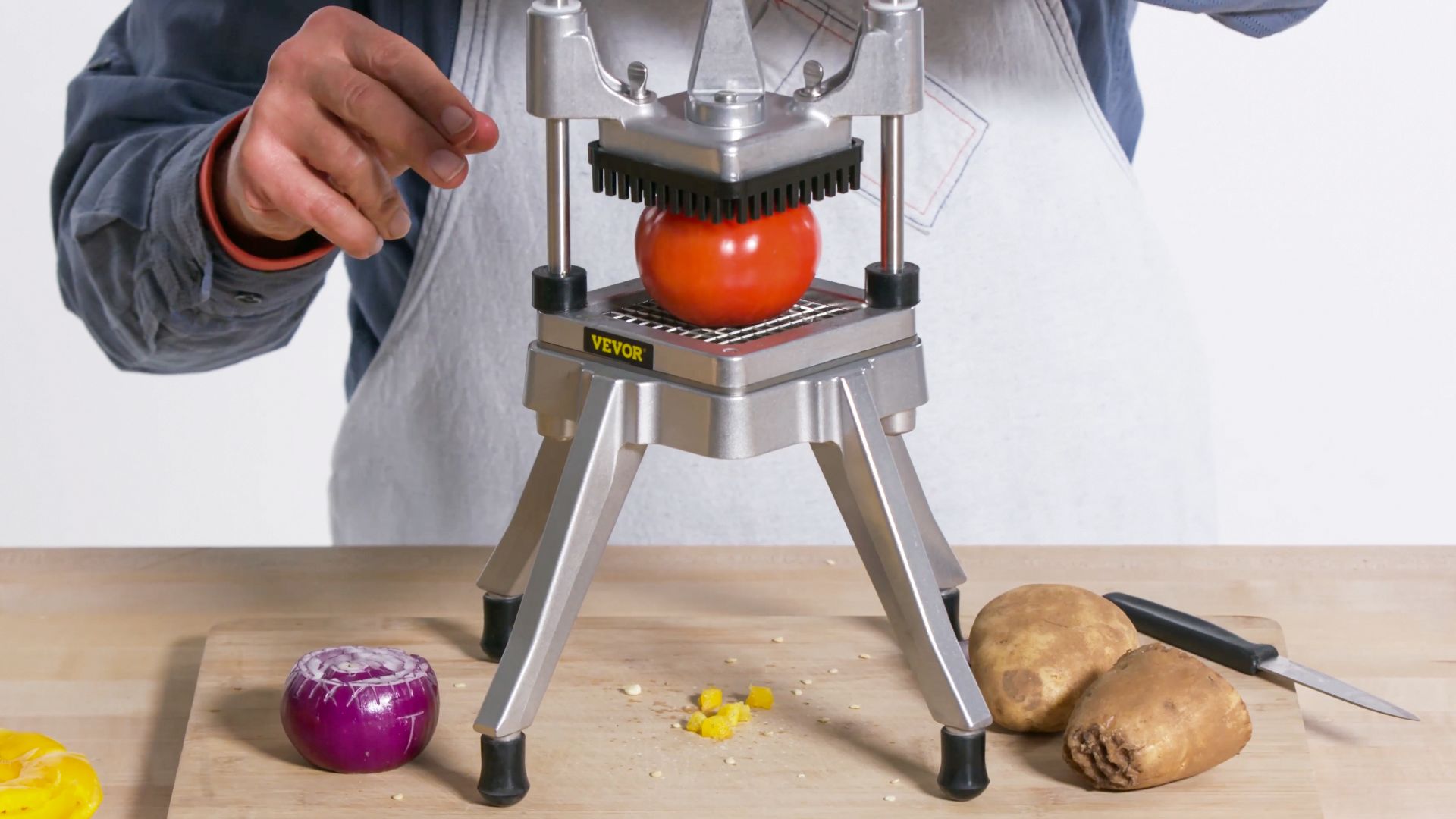 Watch 5 Chopping Kitchen Gadgets Tested by Design Expert