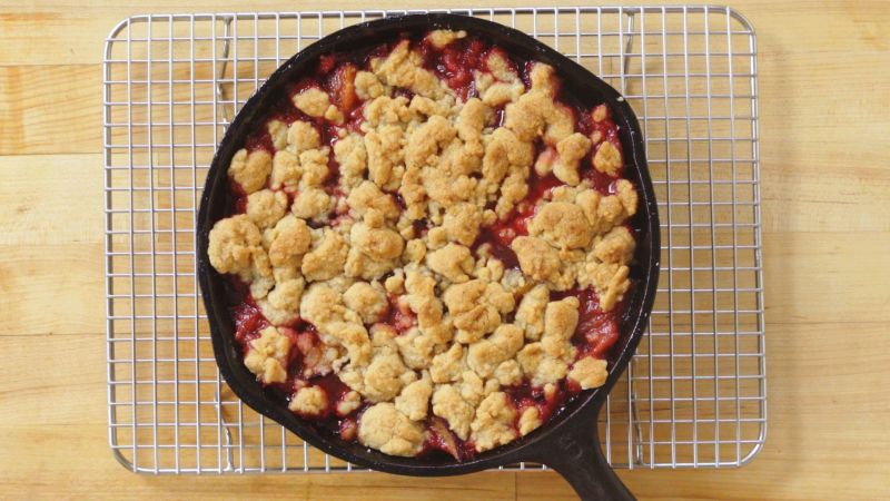 Strawberry Granola Crisp Recipe Epicurious Com This easy triple berry granola crisp is made with just 8 ingredients and only takes about 5 minutes of this would also be great with cherries and/or strawberries! strawberry granola crisp