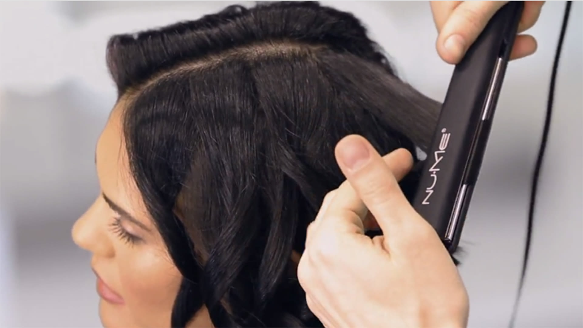watch-how-to-curl-short-hair-with-a-straightener-hey-hair-genius