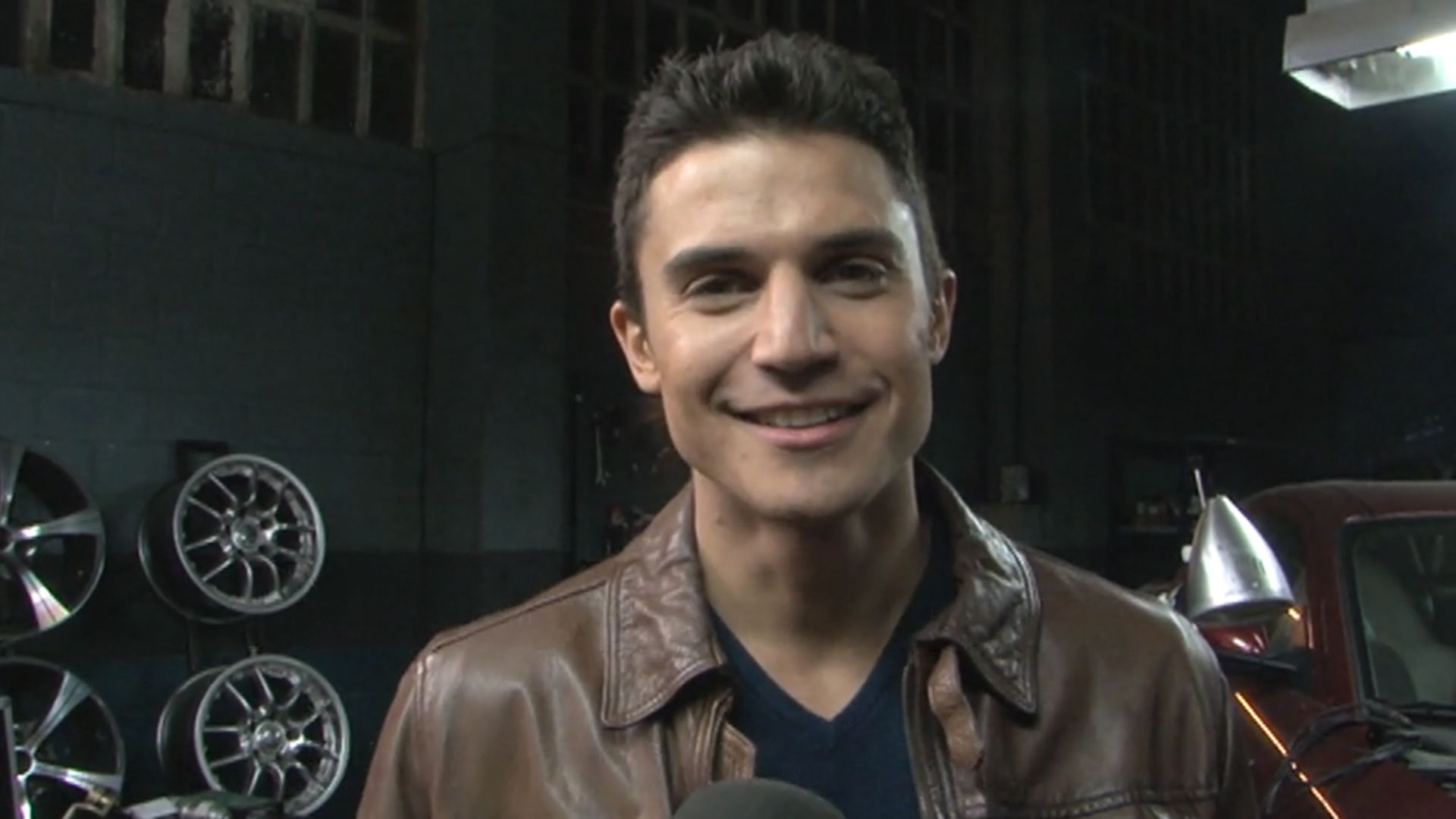 Watch Los secretos de Alex González, el actor de "Alacrán enamorado"