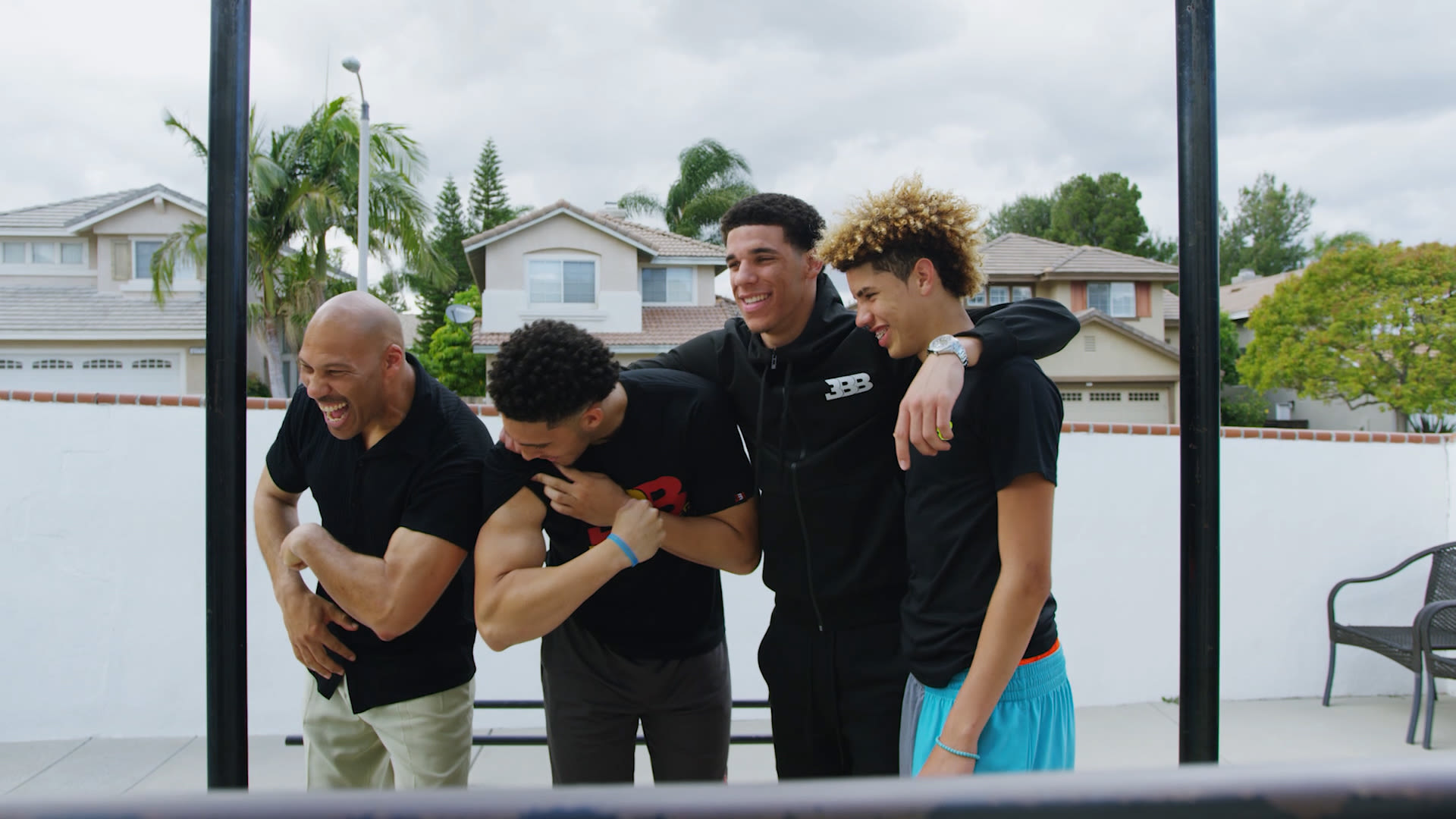 LaVar Balls Explain How He Made “The 3 Most Dominating Basketball Players  Ever to Be Raised” (His Sons)