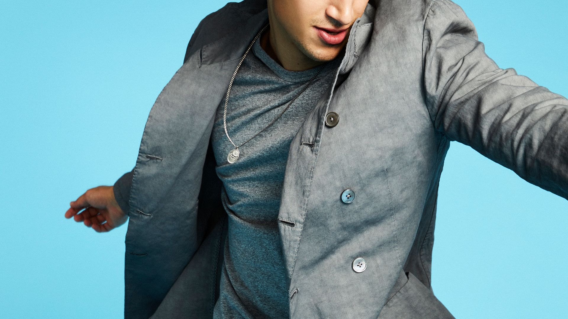 Watch The Baggy Suit is Here to Stay—Here’s How to Wear it Upgrade