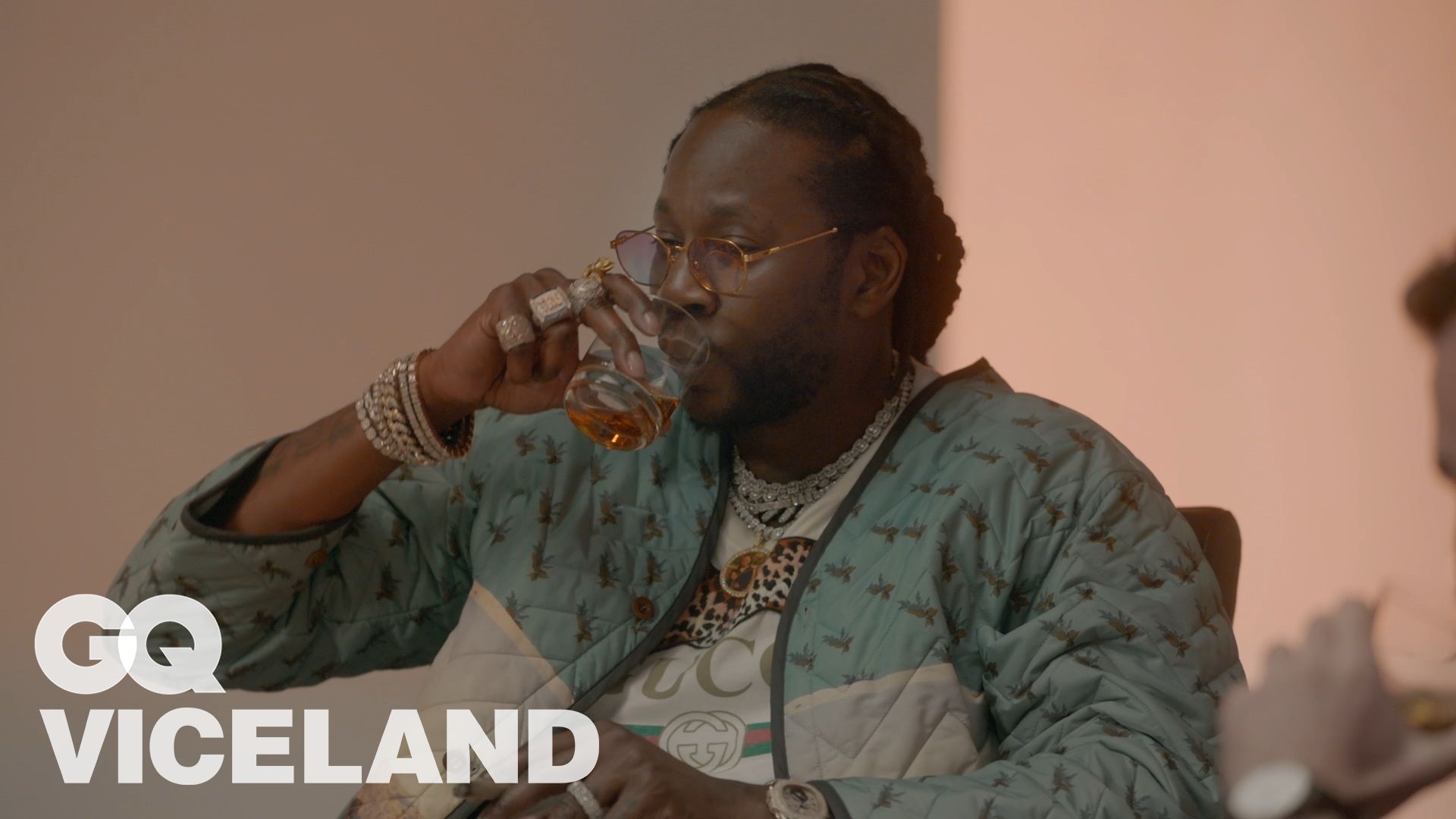 2 Chainz Drinks $10K Japanese Whiskey from Dekanta | Most Expensivest | GQ  & VICELAND
