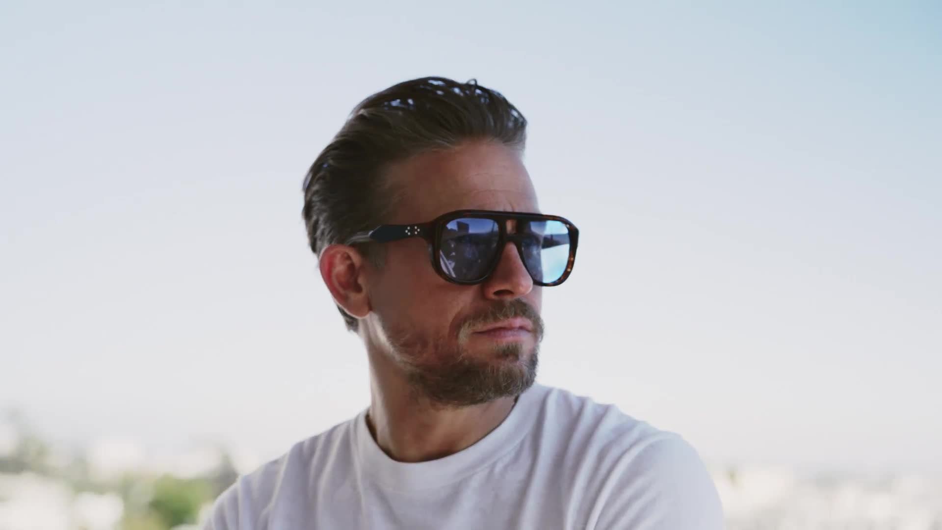 charlie hunnam gq style