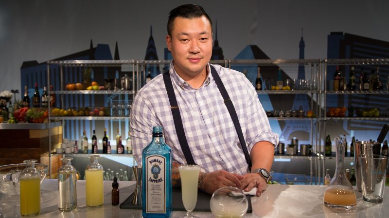 Watch Bartender In Residence Making Delicious Cocktails With America S Best Bartender Gq Video Cne Gq Com Gq The violet hour ­ chicago4. making delicious cocktails