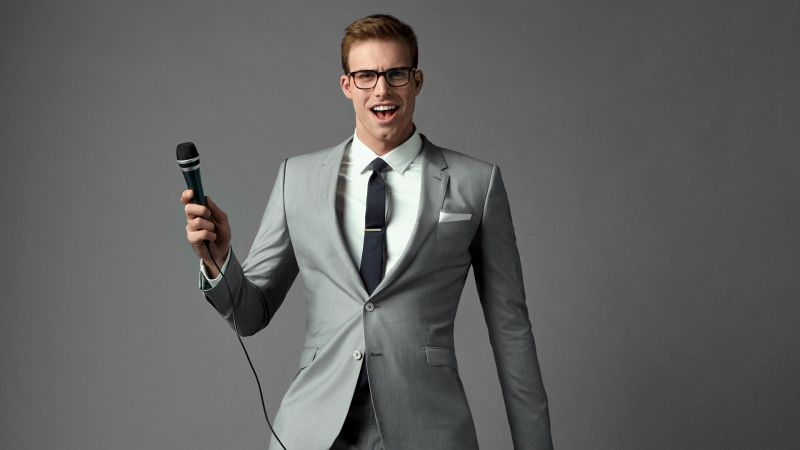 Suits for athletic build deals