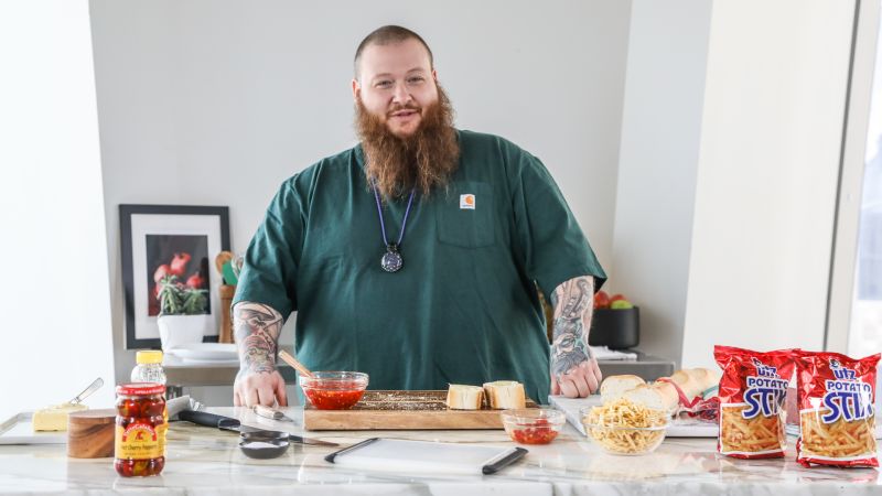 Watch How To Make A Sandwich Action Bronson Makes Us His Favorite Sandwich Gq Video Cne Gq Com Gq