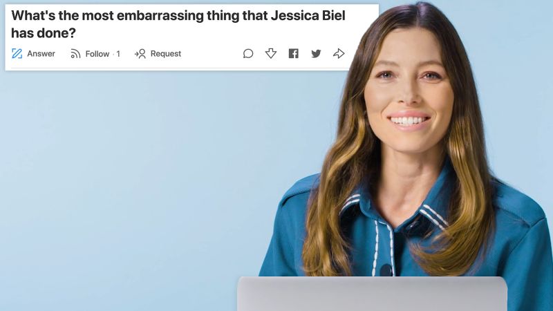 Watch Actually Me Jessica Biel Goes Undercover On Youtube Twitter And Instagram Gq Video Cne Gq Com Gq But on thursday, jessica biel was looking fondly at the time she may not have nailed the pose. jessica biel goes undercover on youtube