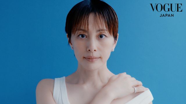 Watch ジュリア・ロバーツが懐かしの17ルックを振り返る。| Life