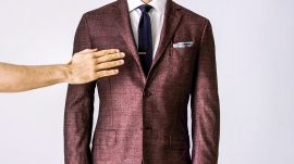How to Button Your Suit Jacket the Right Way