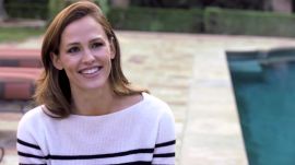Jennifer Garner Cleaned Theater Bathrooms in Her Early Acting Days