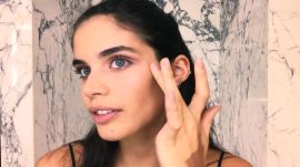 Watch Victoria’s Secret Model Sara Sampaio’s Easy Bombshell Makeup Look