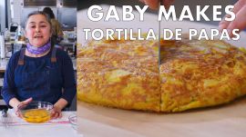 Gaby Makes Tortilla de Papas