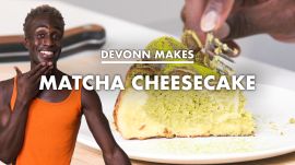 DeVonn Makes Matcha Cheesecake
