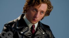 Behind the Scenes of Jeremy Allen White's GQ Hype Shoot