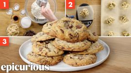 The Best Chocolate Chip Cookies You’ll Ever Make (Bakery-Quality)