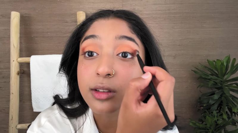 800px x 450px - Watch Beauty Secrets | Maitreyi Ramakrishnan's Guide to Bold Eyeshadow and  Winged Liner | Vogue Video | CNE | Vogue.com