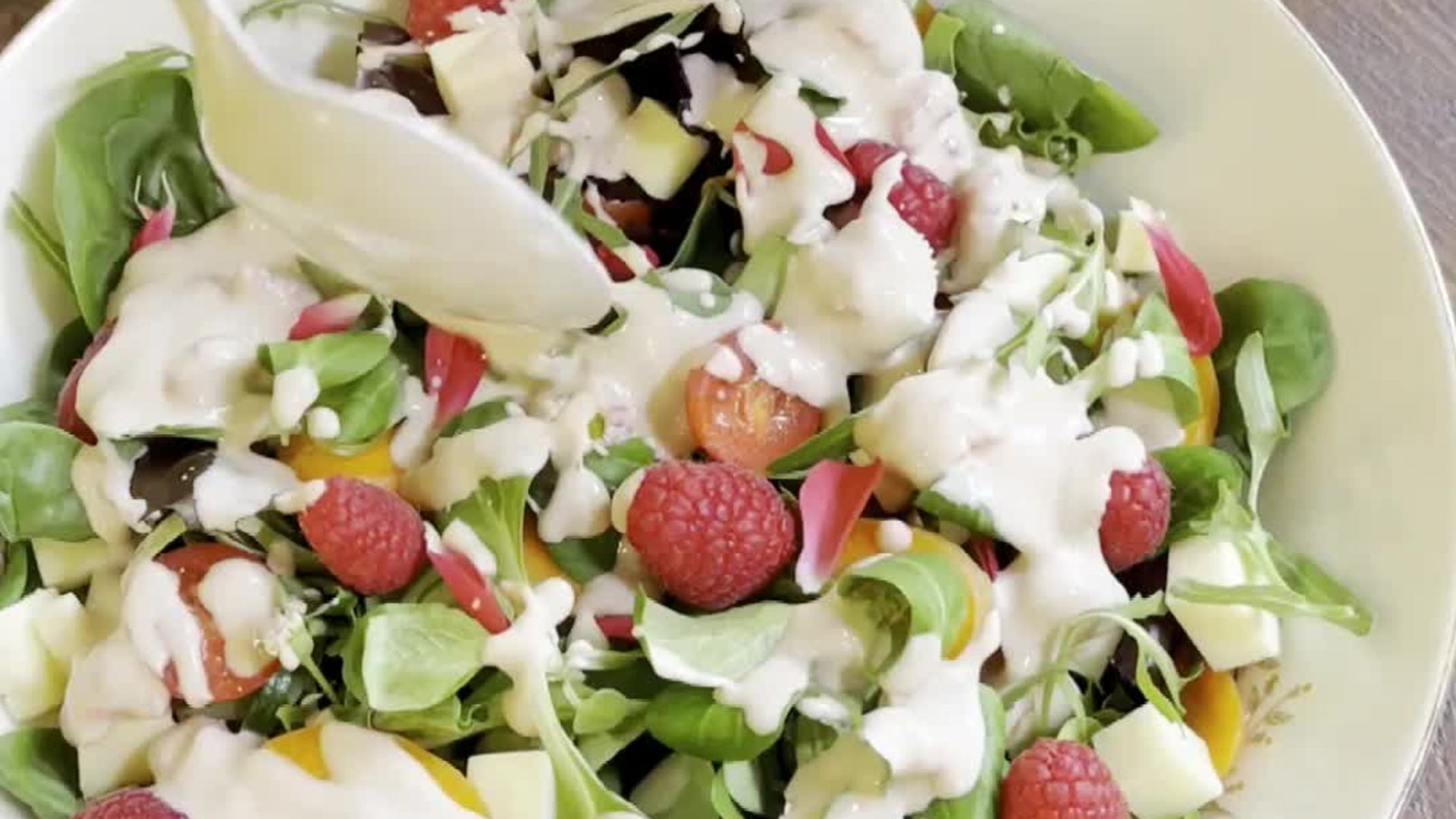 Watch Condire l'insalata senza olio | Consigli in cucina | La Cucina ...