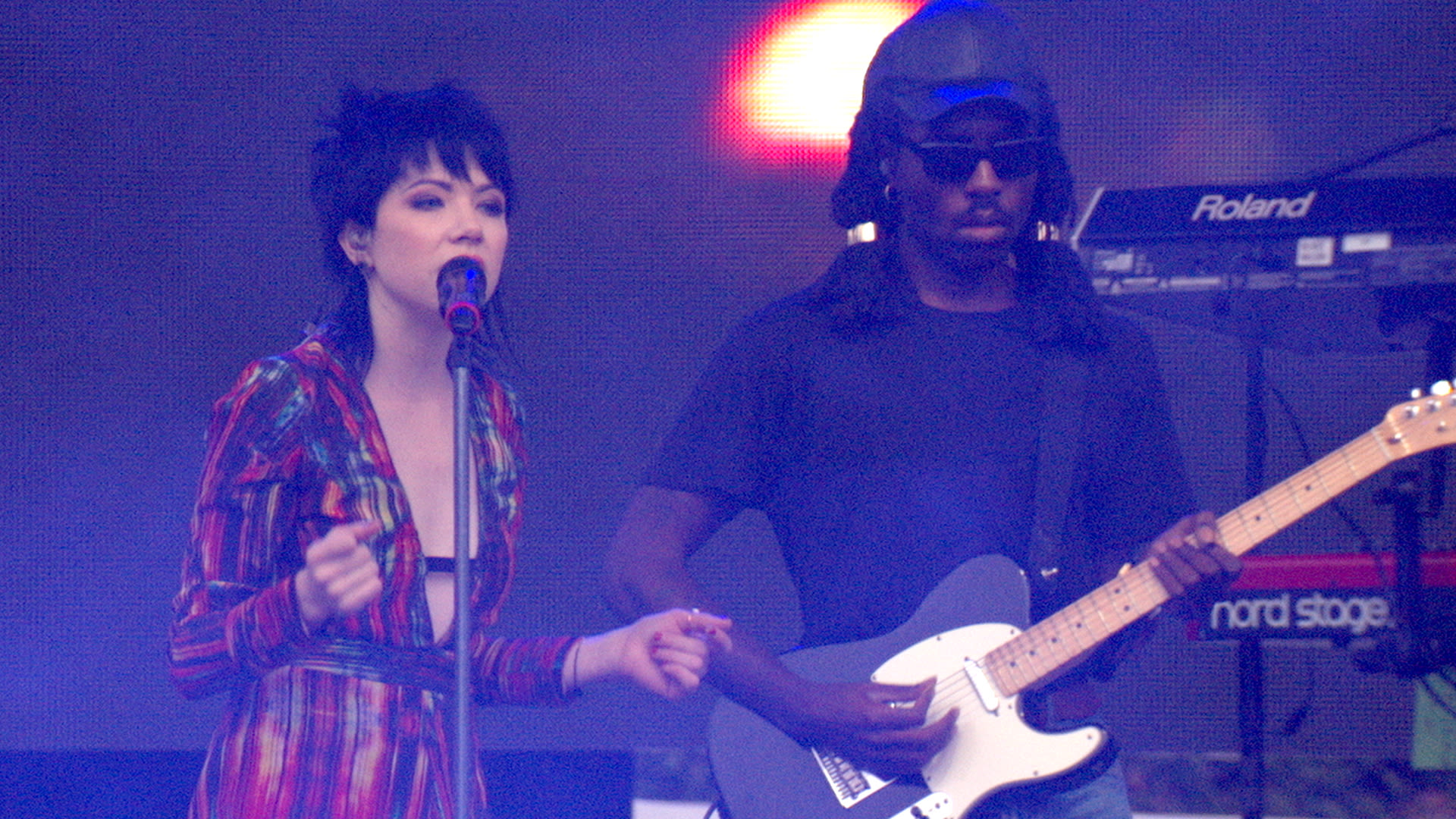 Watch Carly Rae Jepsen performs "All That" (feat. Dev Hynes