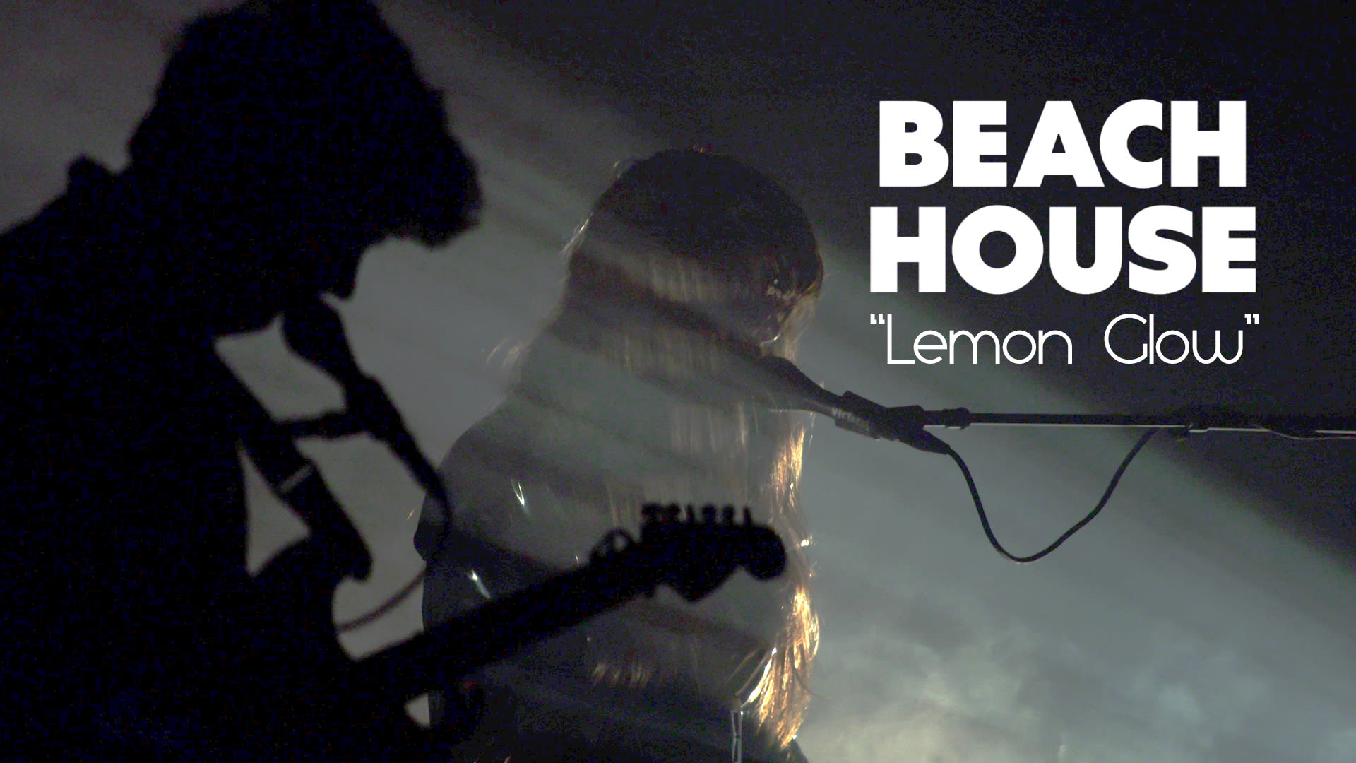Watch Beach House “Lemon Glow” Live at Kings Theatre Performances Pitchfork