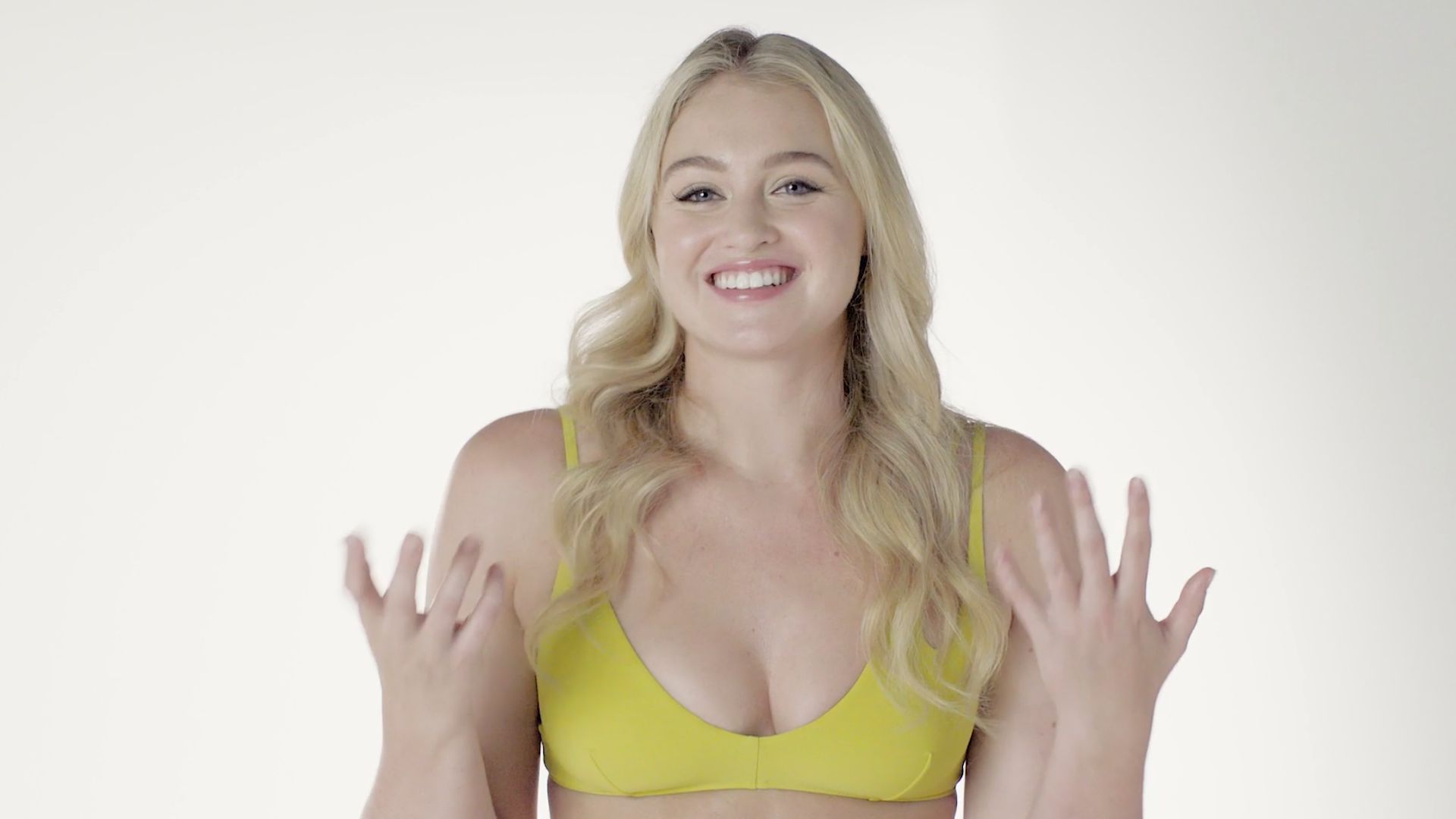 Iskra Lawrence Sex Vodeos - Watch Iskra Lawrence: How I Learned to Love My Body | SELF