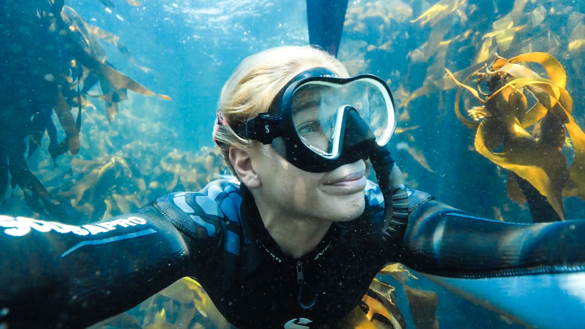 Watch How A Freediver's Routine Helps Her Hold Her Breath For 4 Minutes On the Grind SELF