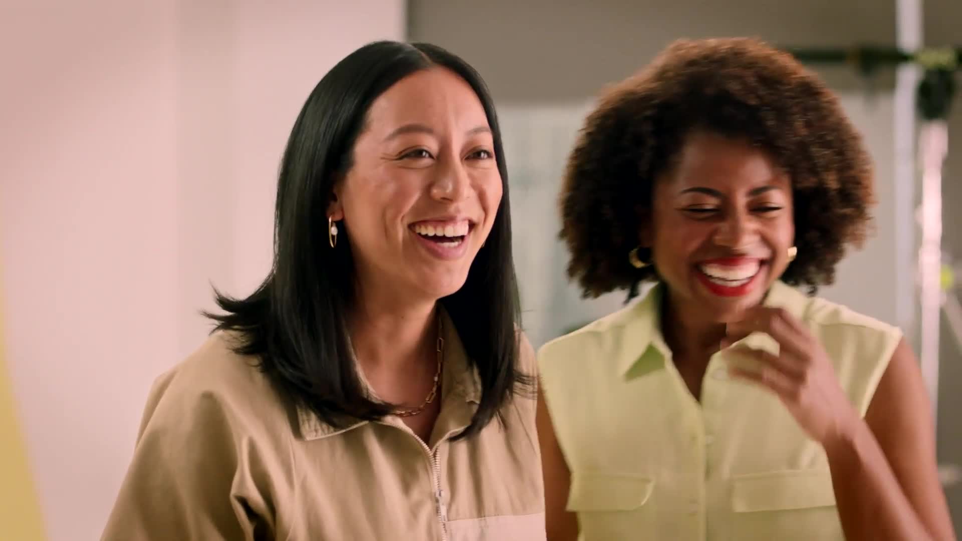 Watch How To Make (And Keep) Adult Friends | SELF