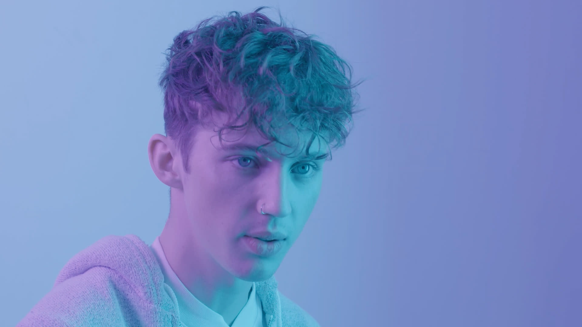 Watch Real Homeless LGBTQ Youth Open Up to Troye Sivan About the ...