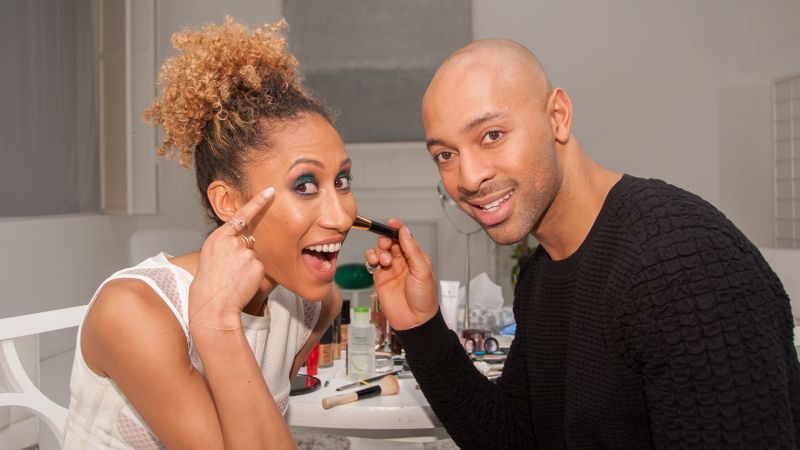 Watch Get The Look The Trick For Copying Beyonce S Smoky Blue Eyes From Her Mine Video Teen Vogue Video Cne Teenvogue Com Teen Vogue
