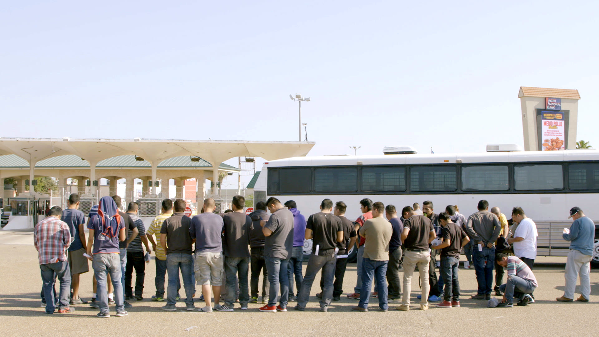 Watch A Deportation from Hidalgo, Texas The New Yorker