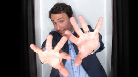 "It's Always Sunny in Philadelphia" Star Charlie Day Talks About His Film "Pacific Rim"