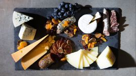 How to Make the Ultimate Cheese Board