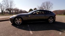Ars test drives the Ferrari FF