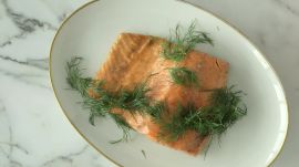 How to Make a Delicious 3-Ingredient Salmon Dinner