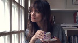 The 5-Step French Girl Workout With Model Caroline de Maigret