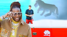 2 Chainz Checks Out $9K Floating Foam Clouds