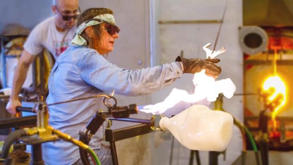 How a Master Glass Blower Makes Huge Abstract Vases