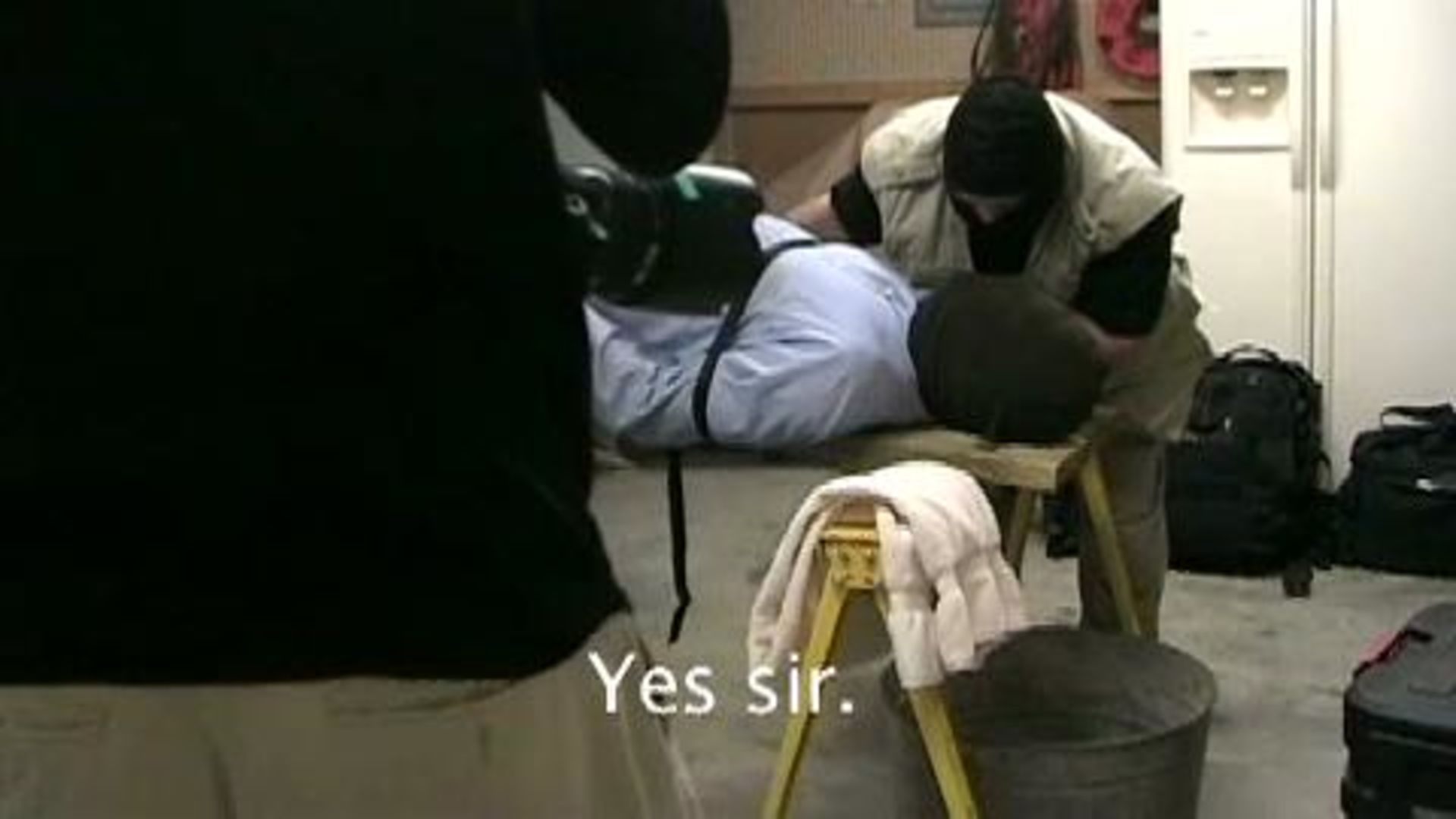 Watch Watch Christopher Hitchens Get Waterboarded | Vanity Fair