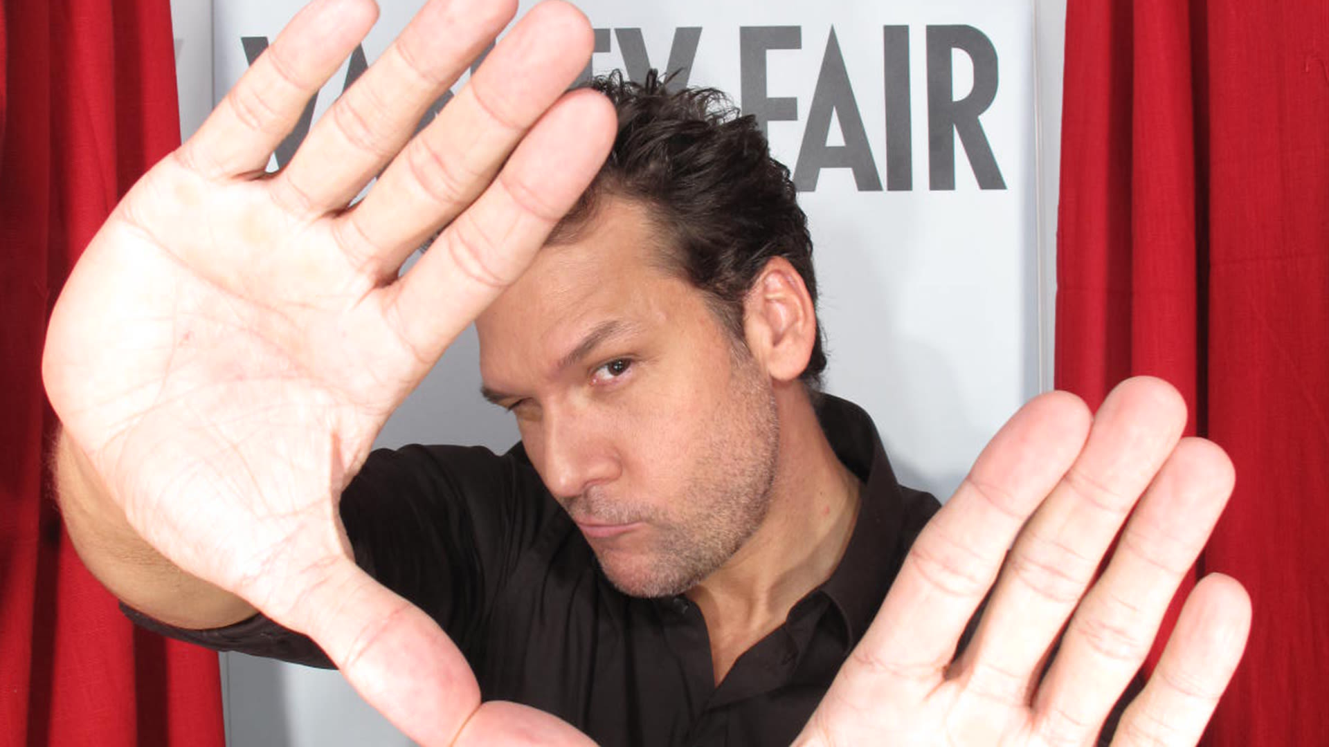 Watch Dane Cook Talks Comedy, Family, and Louis C.K. VFHollywood