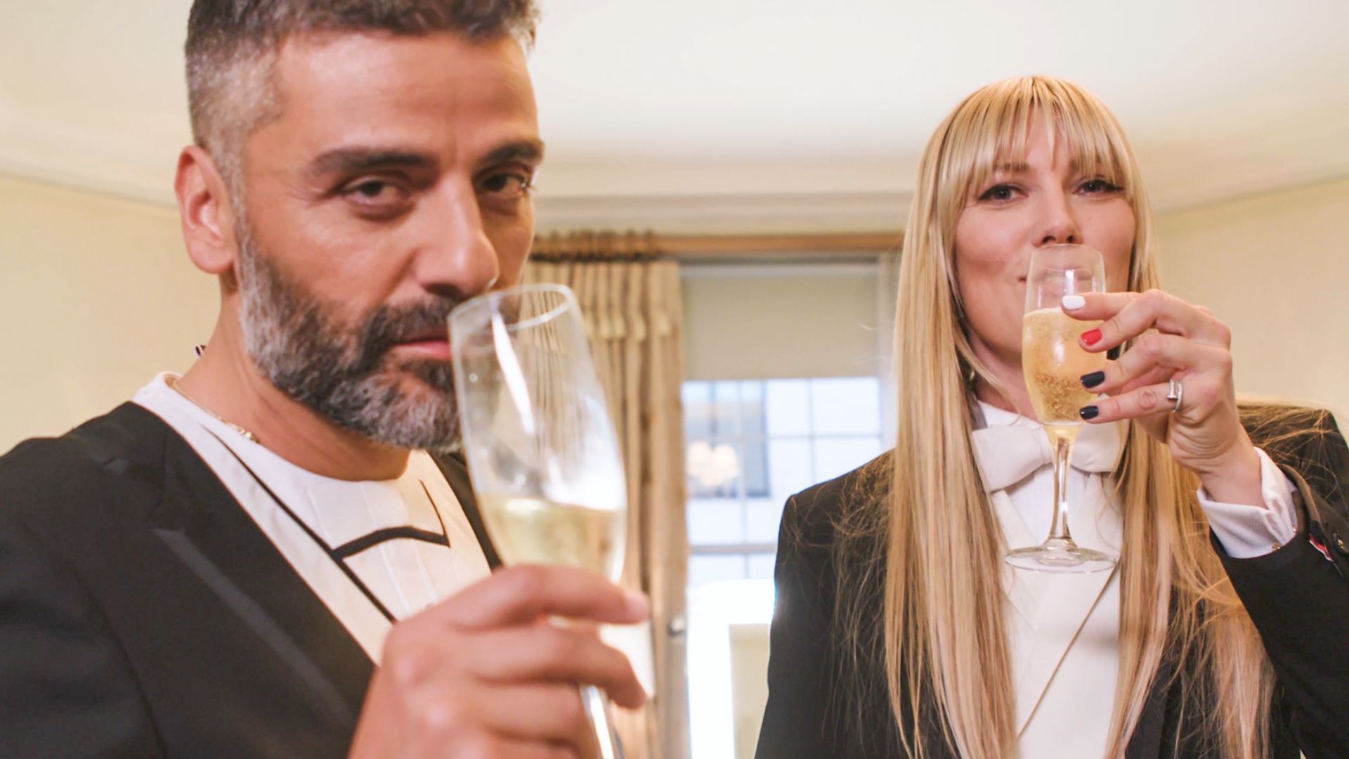 Watch Oscar Isaac's Met Gala Date Night With His Wife Elvira Lind To