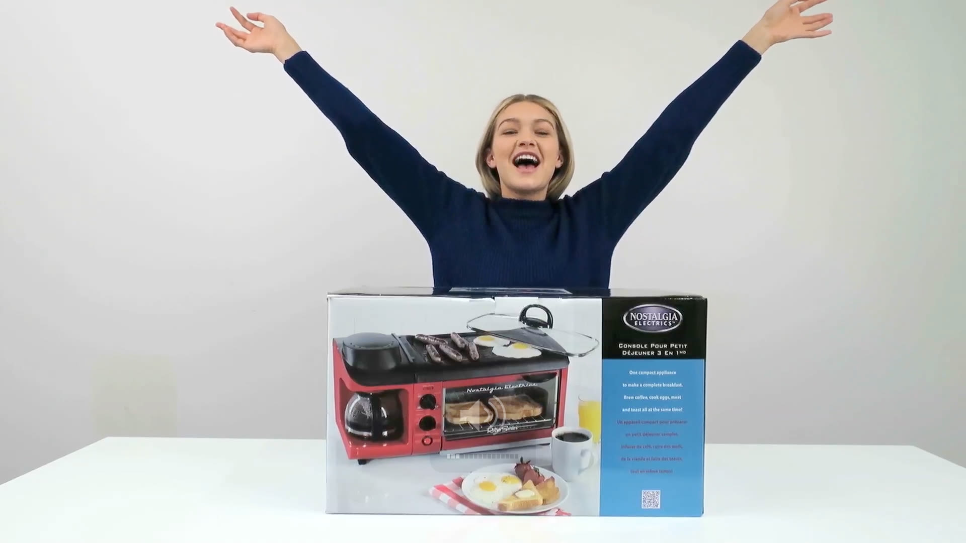 Nostalgia electrics breakfast online station