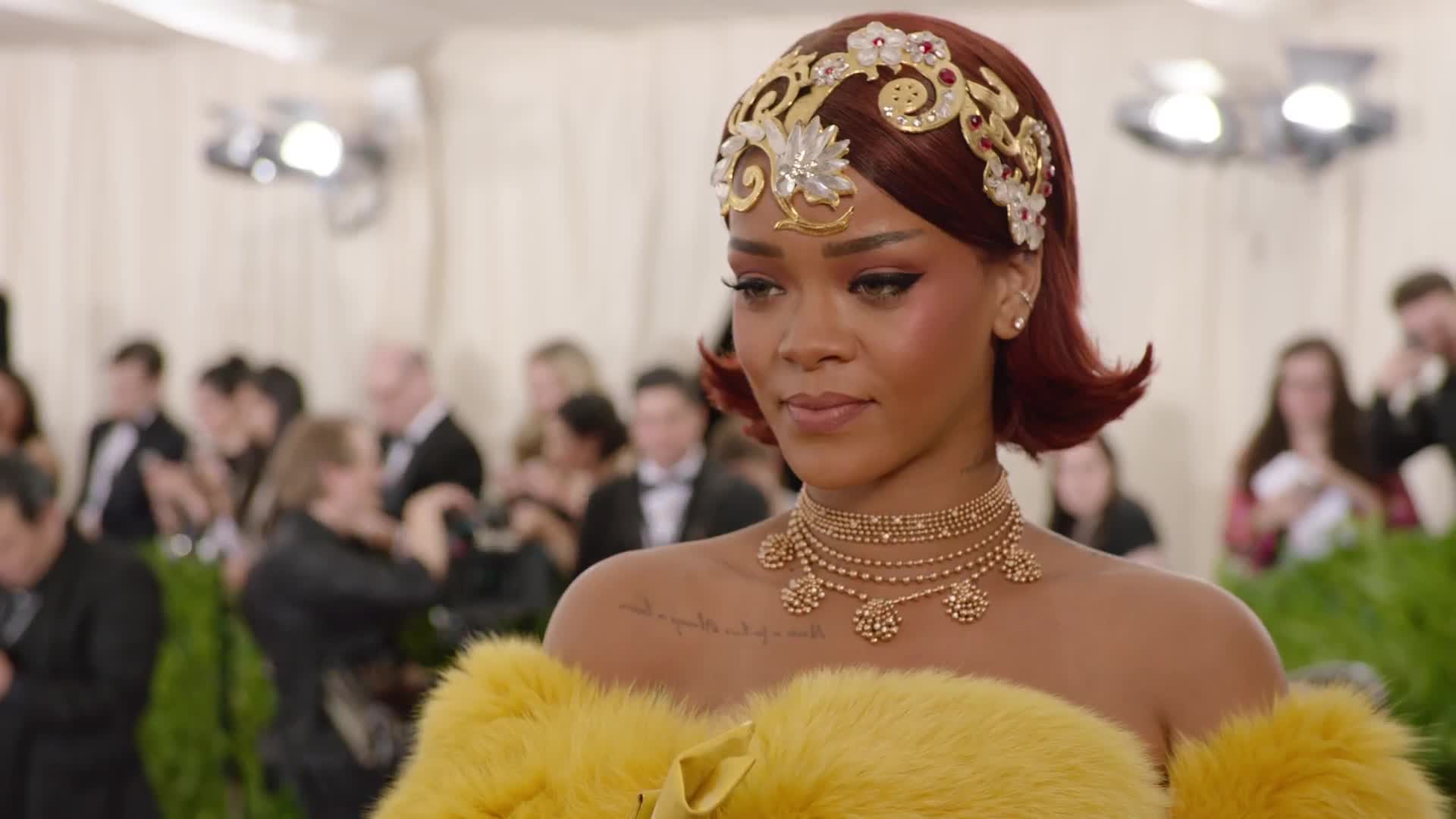 rihanna met gala gold dress Gala Fashion Rihanna Yellow Dress Met Gala Guo Pei Dress Rihanna Met Gala Yellow Guo Pei