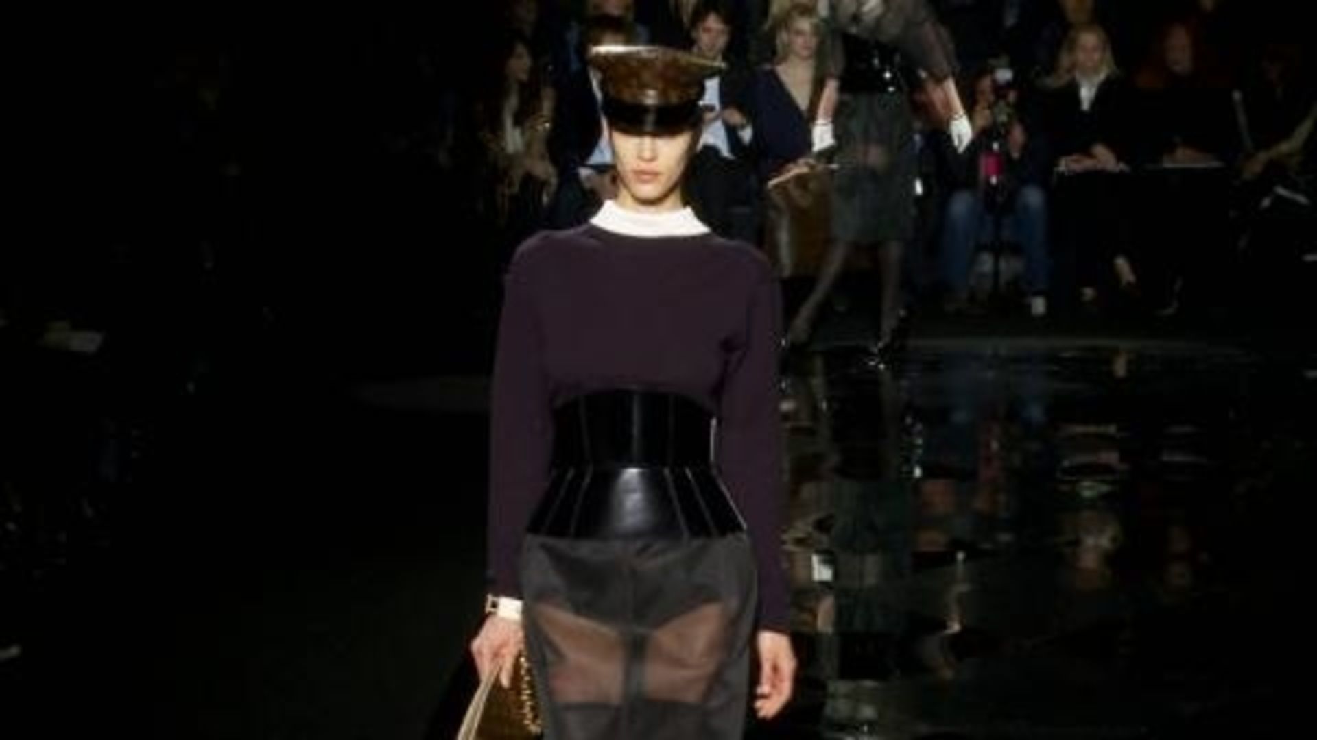 Louis Vuitton Fall 2011 Hat Appears On Vogue China Cover (PHOTOS)